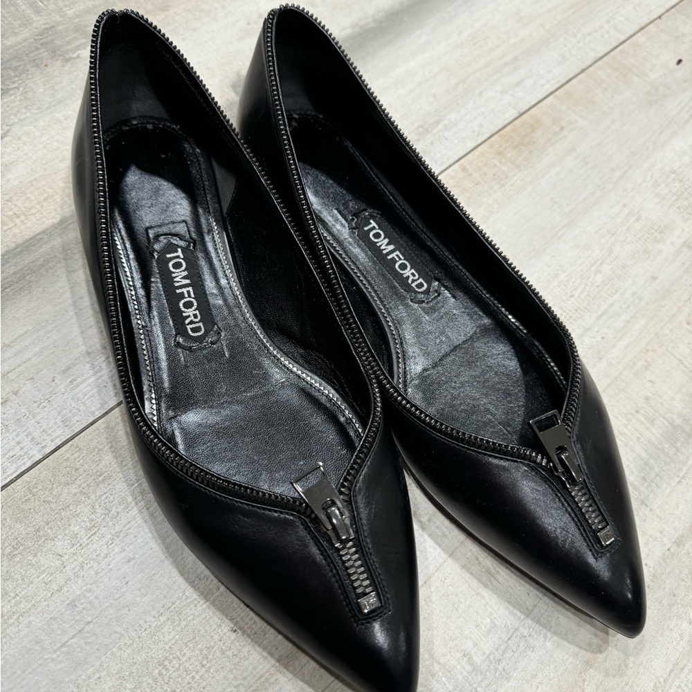 Tom Ford Black Leather Pointed-Toe Zip Ballet Flats